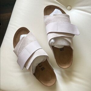 LAST CALL NWT Birkenstock White Suede Slide Sandals